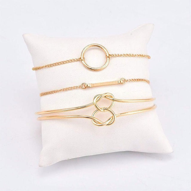 Gold Circle Bar Bracelet